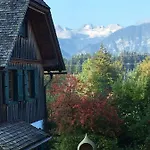 Sonnenkind Ruhige Auszeit In Seenaehe *